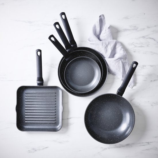 BK Universe Wokpan 28cm