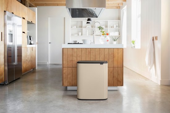 Brabantia Bo Touch Bin Prullenbak 60 liter Soft Beige