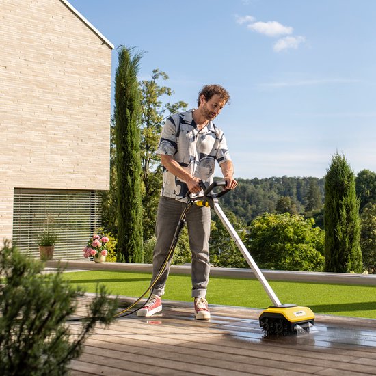 Kärcher PCL6 Terrasreiniger met borstels