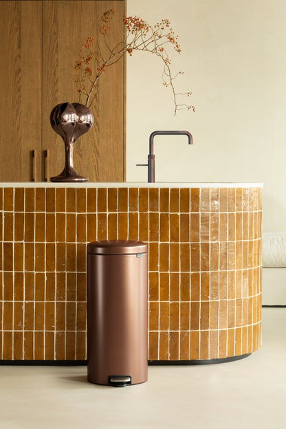 Brabantia NewIcon Prullenbak - 30 liter - Warm Bronze
